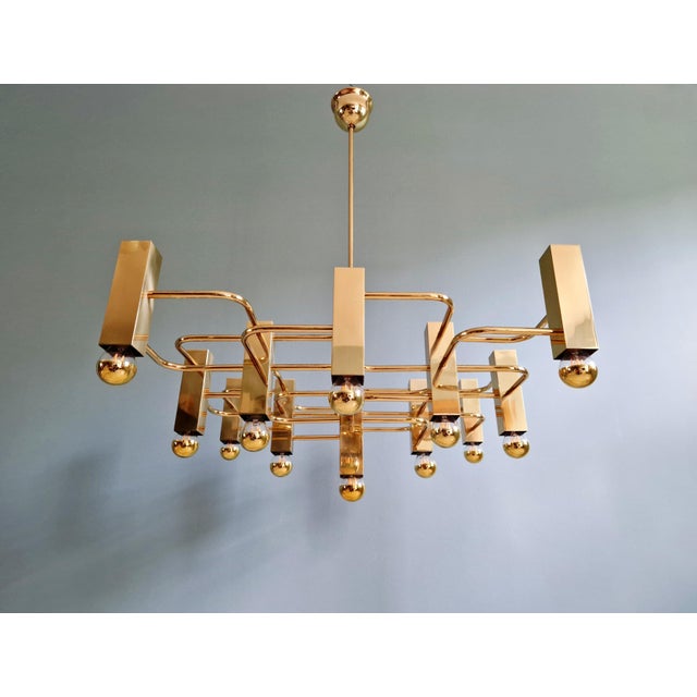 Large Geometric Brass Chandelier by Gaetano Sciolari for Boulanger, 1970s For Sale - Image 18 of 18