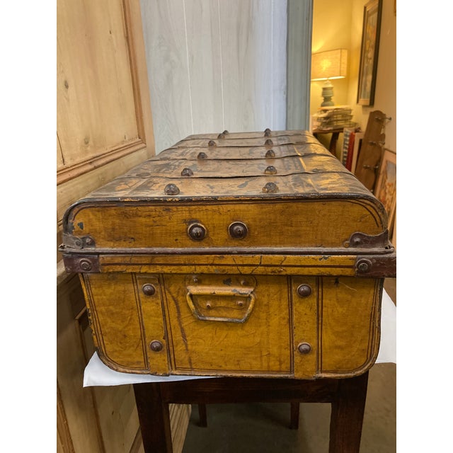 Early 20th Century Goldenrod Metal Luggage From India For Sale In Atlanta - Image 6 of 7