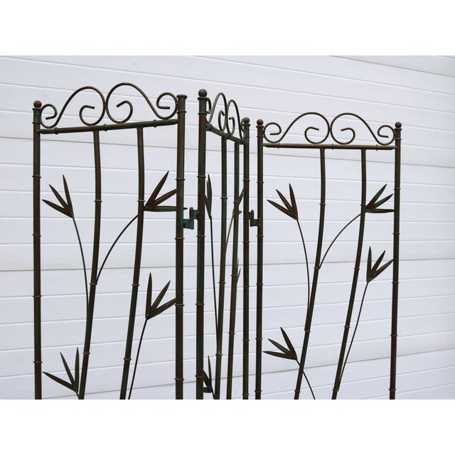1970s Vintage Three Panel Green and Copper Hand Painted Metal Faux Bamboo Screen Room Divider For Sale - Image 5 of 9