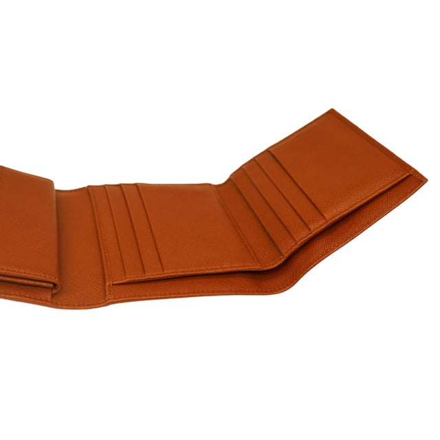 Prada Tobacco Saffiano Leather Portafoglio Tri-Fold Wallet, 2016. For Sale - Image 6 of 11
