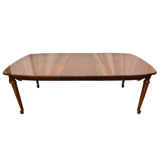 Vintage Traditional American Style Extension Dining Table by Thomasville featuring High Quality Mahogany Construction,...