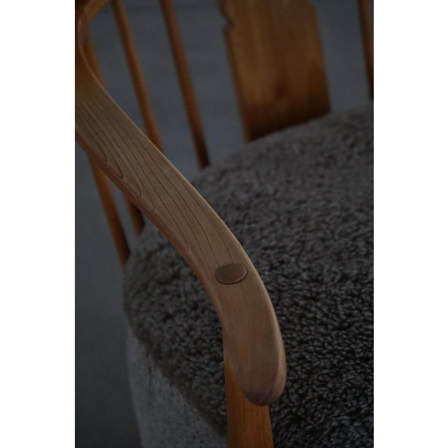 Lounge Chair in Elm and Lambswool from Fritz Hansen, 1940s For Sale - Image 14 of 18