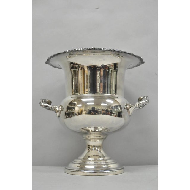 Victorian Vintage Sheridan Silver Plated Trophy Cup Urn Champagne Chiller Ice Bucket For Sale - Image 3 of 16
