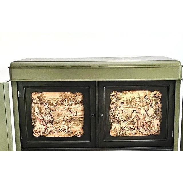 Metal Vintage Display Cabinet With Woven French Panels — 20th Mid-Century For Sale - Image 7 of 10