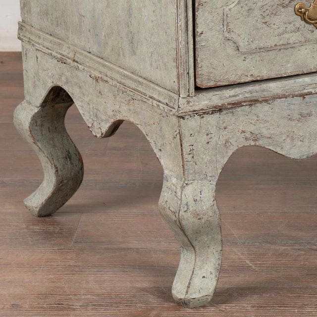 Large Oak Chest of Four Drawers, Sweden Circa 1800 For Sale - Image 9 of 12