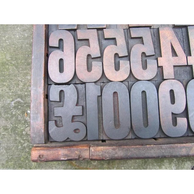 1930s Vintage Industrial Wooden Letters & Numbers Printing Blocks, 1930s For Sale - Image 5 of 13