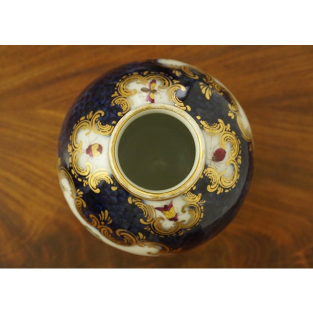 Antique English Porcelain Signed Fret Mark English Country House Decor Mantle Tea Caddies- a Pair For Sale In Philadelphia - Image 6 of 8