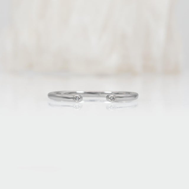 Open Band Stackable Diamond Ring With Natural Diamond Accents in Solid 14k Gold, Size 6.75 For Sale - Image 4 of 8