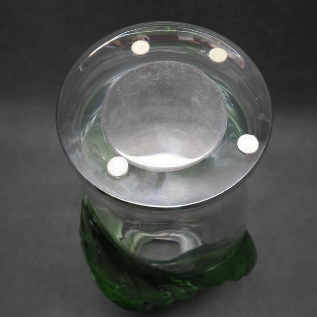 1989 Lalique Tanega Green Frosted & Clear Crystal Leaf Vase in Original Box For Sale In Tampa - Image 6 of 11