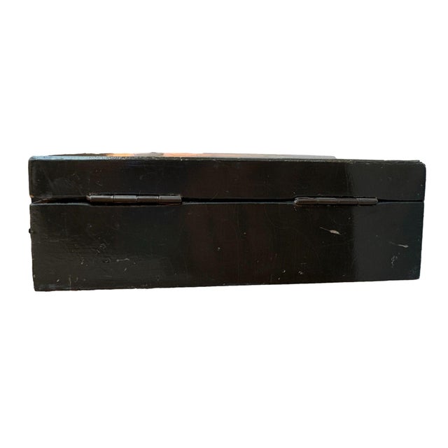 1980s 1980s Mottahedeh Wood & Lacquer Box For Sale - Image 5 of 6