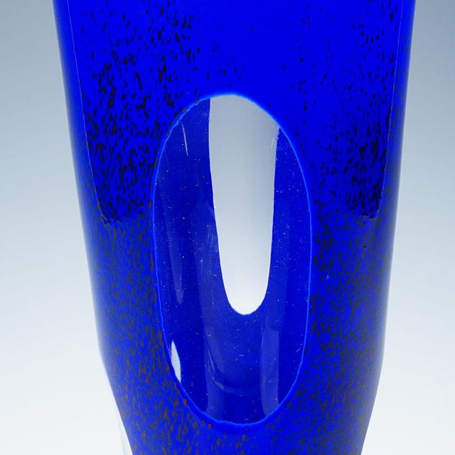 Vintage Unique Art Glass Vase by Goeran Waerff for Kosta For Sale - Image 6 of 9
