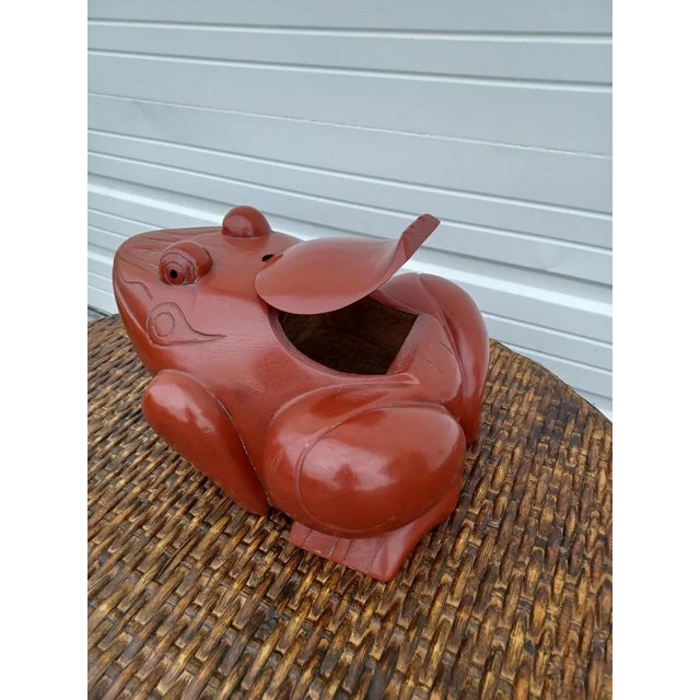 Early 20th Century Early 20th Century Burmese Wooden Red Lacquer Frog Box For Sale - Image 5 of 6