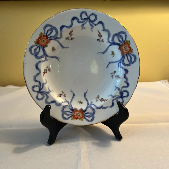 Late 20th Century Late 20th Century Royal Crown Derby Trinket Dish White With Blue Ribbon Border, Made in England For Sale - Image 5 of 6