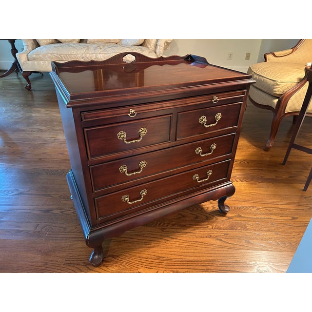 Traditional 1990s Claridge by Century Furniture End Table For Sale - Image 3 of 6