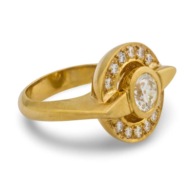 1970s Vintage 1.25 Carat Old European Cut Diamond 18k Yellow Gold Cocktail Ring, Size 6.5 For Sale - Image 5 of 6