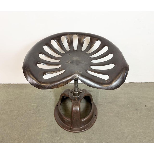Vintage Industrial Swivel Chair, 1950s For Sale - Image 4 of 17