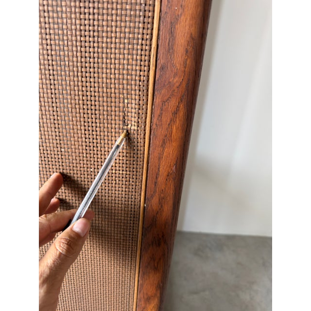 1970’s Mid-Century Modern Wood & Cane Étagère Bookcases – A Pair For Sale - Image 16 of 18