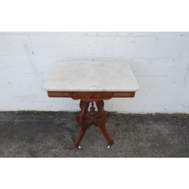 Late 1800s Victorian Eastlake Marble Top Carved Side Table 6296 For Sale - Image 10 of 16