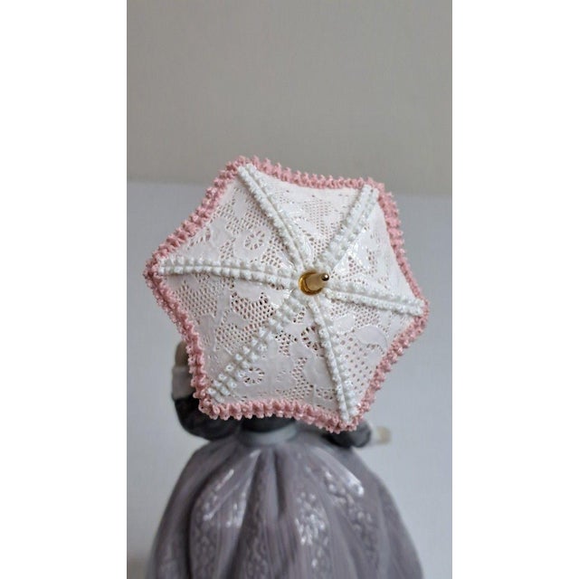 Lladro 5211 Angela W/Umbrella Porcelain Figurine Retired 1983 Mint W/Box Signed For Sale - Image 9 of 10