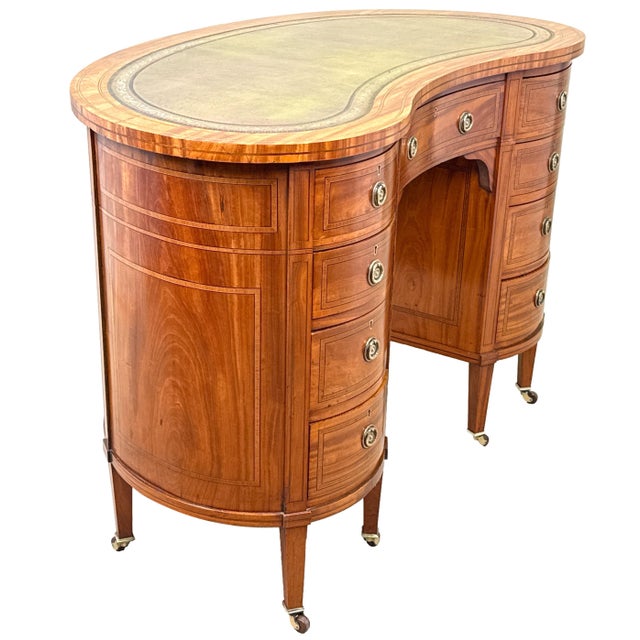 19th Century Satinwood Kidney-Shaped Desk, 1890 For Sale - Image 6 of 11