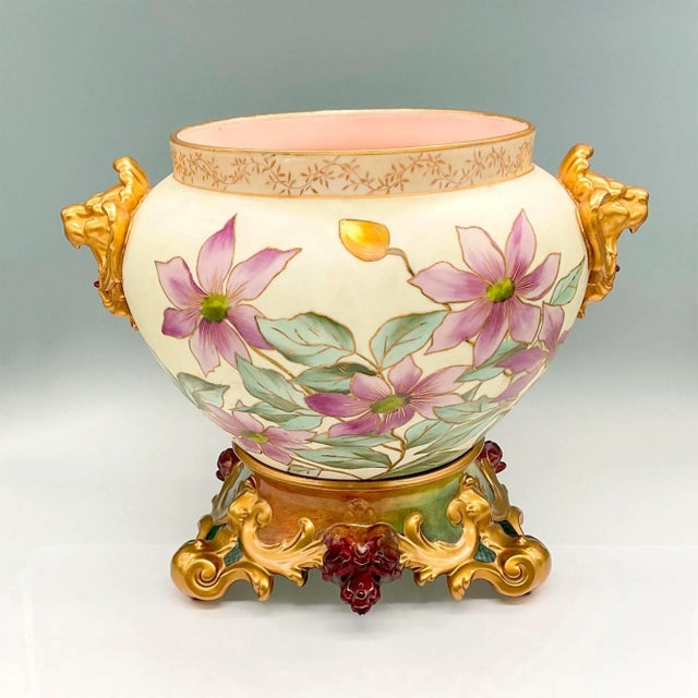 French Hand Painted & Gilt Limoges Porcelain Jardiniere / Base For Sale - Image 10 of 10