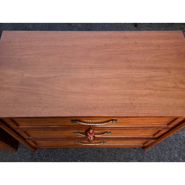 Pair of Vintage Henredon Furniture Bachelor's Chests For Sale - Image 12 of 15