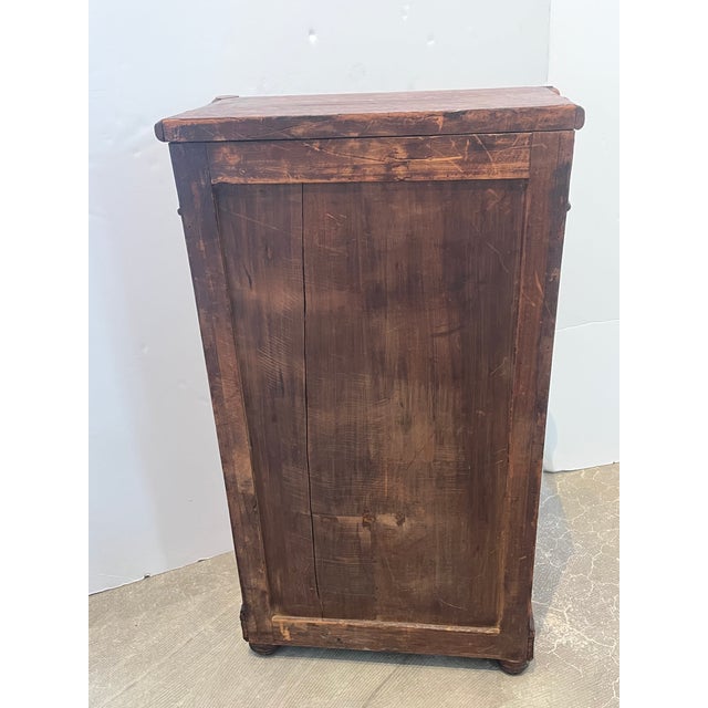 1900-1909 Faux Bamboo Salesman Sample Miniature Chest For Sale - Image 4 of 6