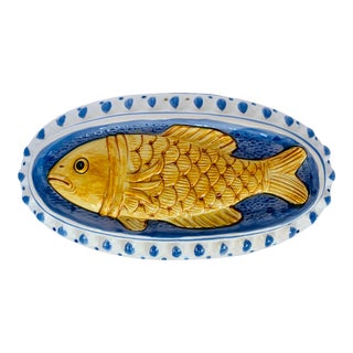 Italian Vintage Ceramic Hand Painted Fish Mold by Taste Setter by Sigma in Yellow, Blue, & White For Sale