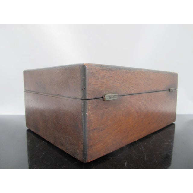 Late 19th Century Antique Victorian Era Wood & Mother of Pearl Inlaid Tea Caddy Trinket Box For Sale - Image 5 of 12