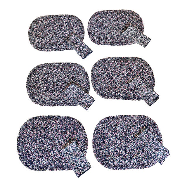 1990s Vintage Floral Laura Ashley-Style Cotton Cloth Placemats and Napkins - Set of 12 For Sale