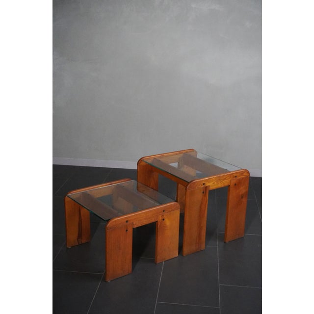 Mid-Century Modern Coffee Table Set in Pine Wood and Glass by Afra & Tobia Scarpa, 1970s, Set of 2 For Sale - Image 3 of 14