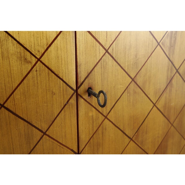 Art Deco Dry Bar Cabinet with Gold Leaf Doors, circa 1930s, Restored For Sale In Los Angeles - Image 6 of 12