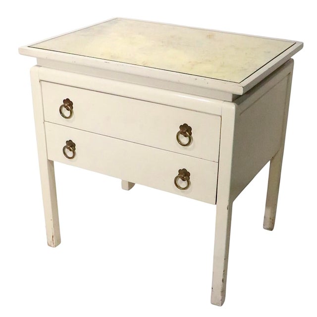 Pr. Hollywood Regency Style Mirror Top Nightstands by American of Martinsville For Sale - Image 10 of 18