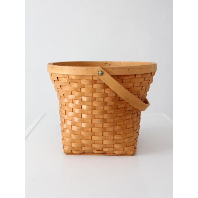Farmhouse Vintage Splint Weave Basket With Bail Handle For Sale - Image 3 of 16