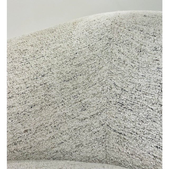 Caracole Caracole Modern )Ff-White Chenille Formosa Sofa For Sale - Image 4 of 7