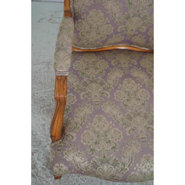 Pair of French Louis XV Style Open Armchairs Fauteuils For Sale In Philadelphia - Image 6 of 18