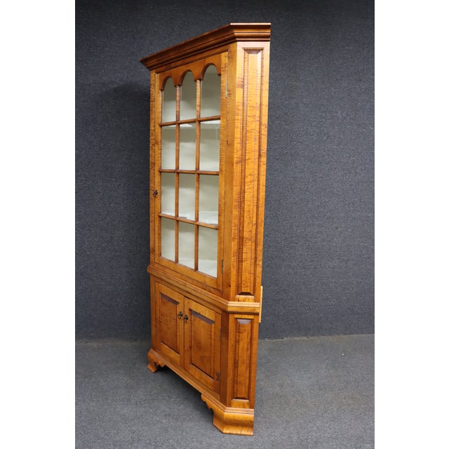 D. R. Dimes Benchmark Tiger Maple Corner Cabinet For Sale - Image 16 of 18
