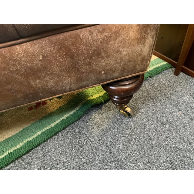 20th Century Thomasville Large Leather Chesterfield Ottoman For Sale In New York - Image 6 of 12
