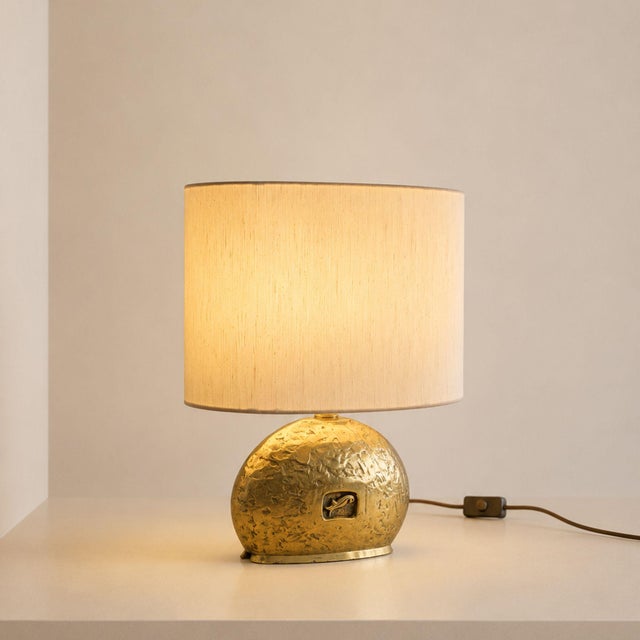 1970s 1970s Italian Cast Brass Table Lamps With Oval Shades - Pair For Sale - Image 5 of 8