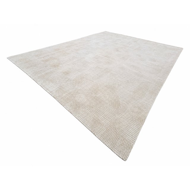 Rh Tulsi Wool & Silk Rug – 12' × 15' Wheat | Hand-Knotted Wool & Silk | Made in Nepal For Sale - Image 11 of 18