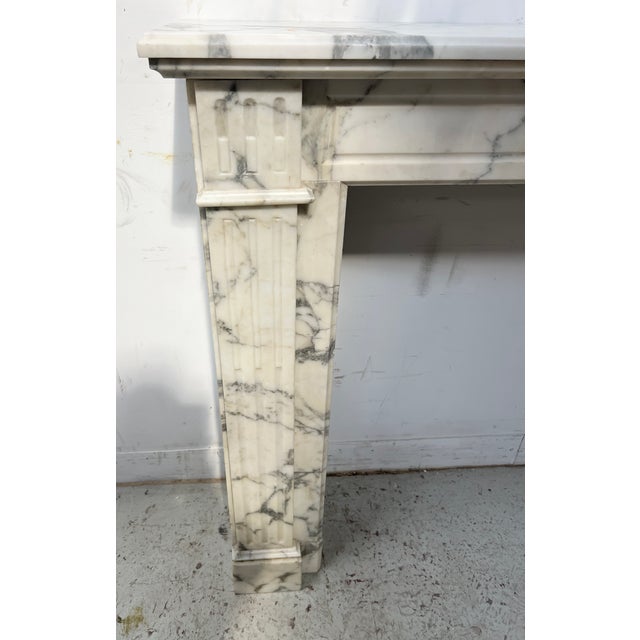 Stone Louis XVI Style Fireplace in White Carrara Veined Marble, 19th Century For Sale - Image 7 of 16
