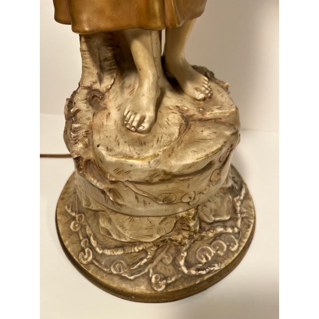 Antique C.1920s j.b. Hirsch Figural Porcelain Lady Lamp Wood Chalkware Base 39.5 For Sale - Image 4 of 12