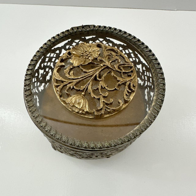 Vintage Ornate Gold Filigree Jewelry Box | Hollywood Regency Trinket Box | Vanity Keepsake Box | Floral Gold Tone Metal Decor For Sale - Image 4 of 5