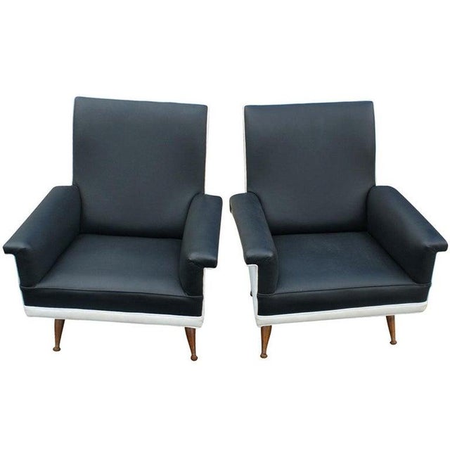 Mid-Century Modern 1950s Pair of Italian Black and White Lounge Chairs For Sale - Image 3 of 5