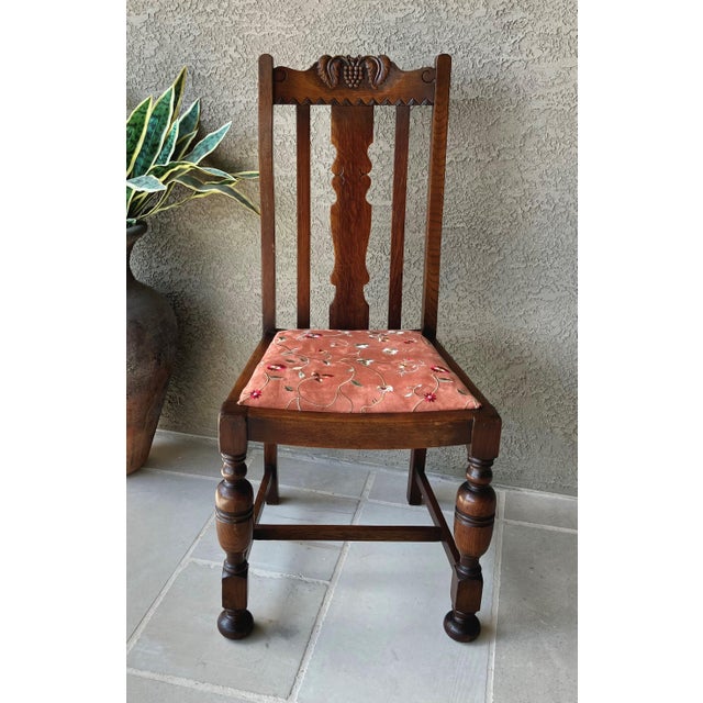 Excellent Pre-Owned Condition. Stools and small chairs, for me, have always been somewhat of an accessory piece around our...