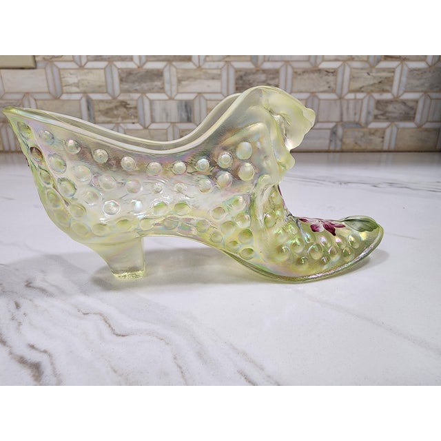 Beautiful and delicate signed P Fleak