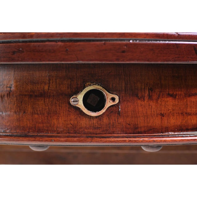 Queen Anne Vintage 35 In. Round Mahogany Side Accent Table For Sale - Image 3 of 10