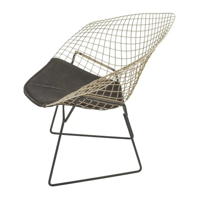 Black White Diamond Chair attributed to Harry Bertoia for Knoll For Sale - Image 8 of 9