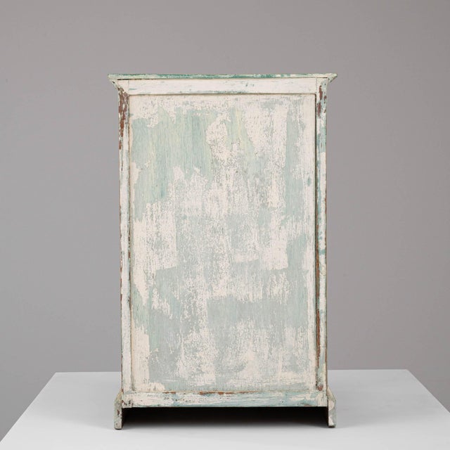 Wood 1900s French Wood White Patinated Small Vitrine For Sale - Image 7 of 18