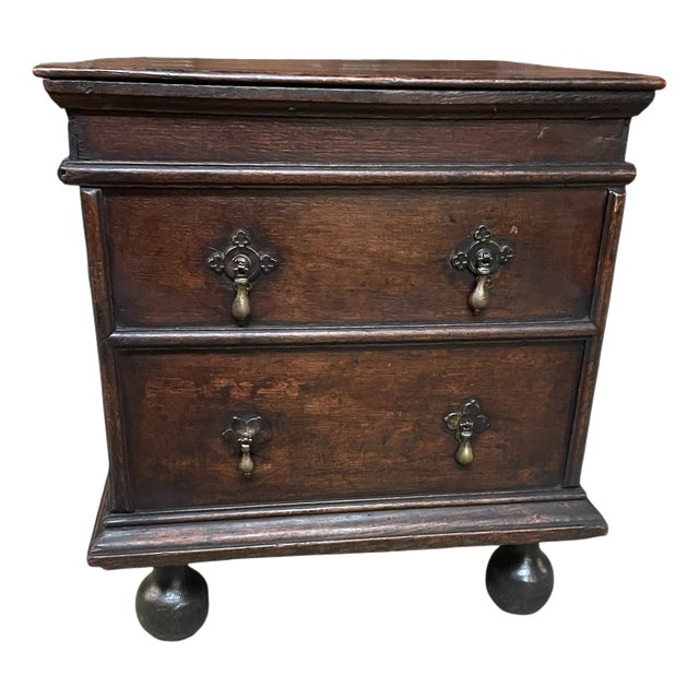 Oak Close Stool in Oak and Brass, 1700 For Sale
